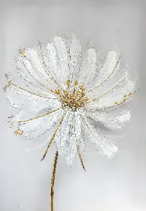 Картина върху платно HP052 Gentle Petals , 70x100 см.