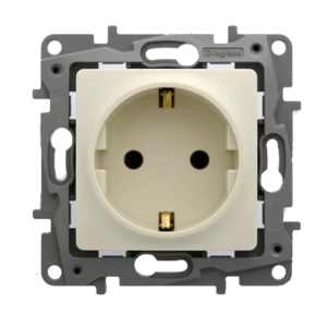 Socket Shuko Legrand NILOE 764639 , 16A, cream