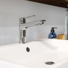 Faucet standing for a washbasin Stratos